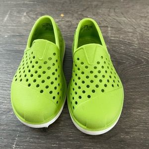 TOMS Slip on Shoes - Neon Green - Size 5
